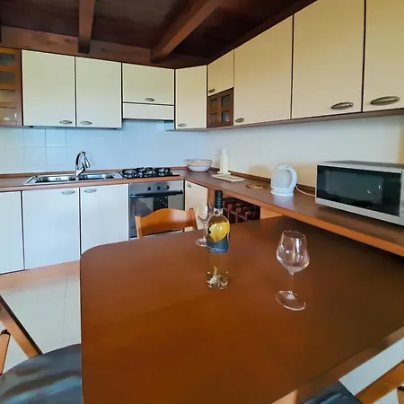 La Casa Di Marco Villaggio Liscia Eldi 公寓 *