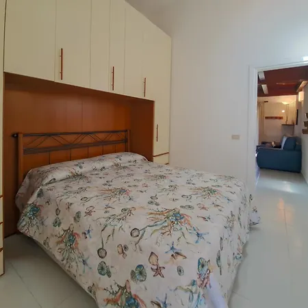 La Casa Di Marco Villaggio Liscia Eldi * 圣特奥多罗